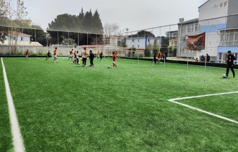 Torbalı Endüstri Meslek Halı Saha, Torbalı Endüstri Meslek Halı Saha Fiyatları, Torbalı Endüstri Meslek Halısaha, Torbalı Endüstri Meslek En Yakın Halı Saha