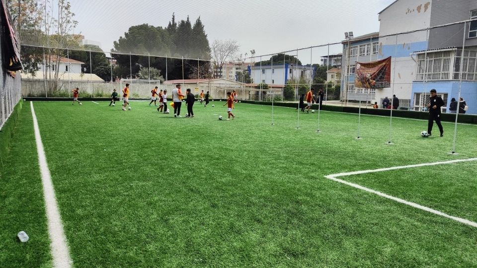 Torbalı Endüstri Meslek Halı Saha, Torbalı Endüstri Meslek Halı Saha Fiyatları, Torbalı Endüstri Meslek Halısaha, Torbalı Endüstri Meslek En Yakın Halı Saha